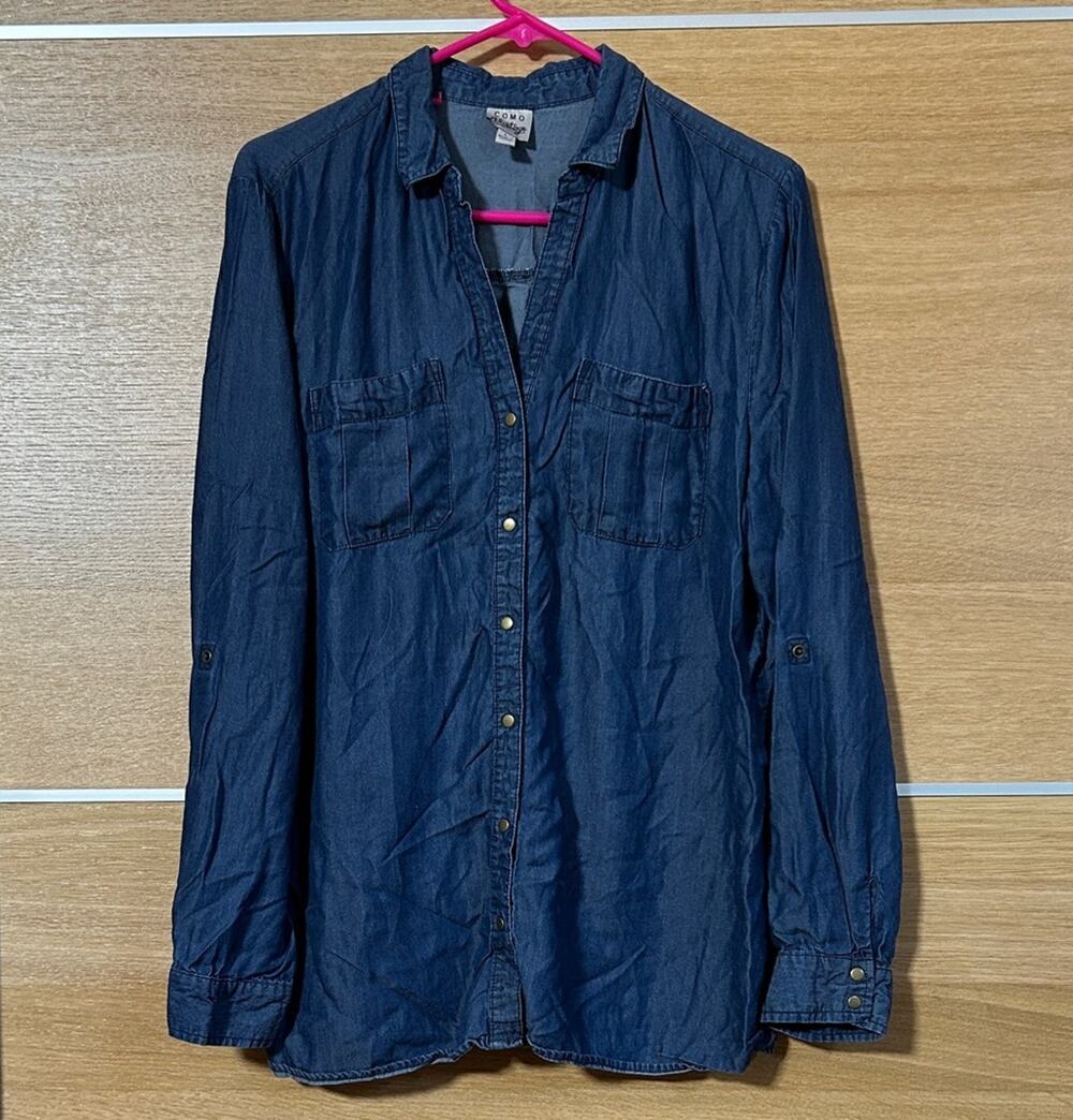 Como Vintage Women Sz Large Blue Denim style Shirt snap close roll tab sleeves
